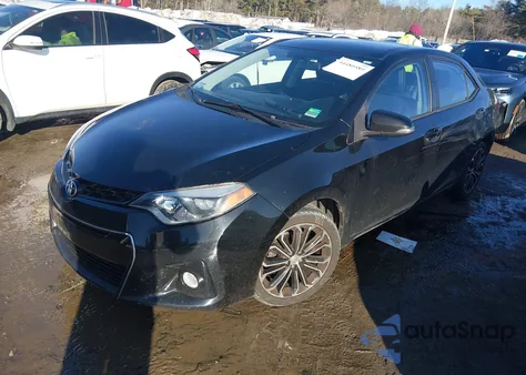2015 Toyota Corolla S Plus z USA, uszkodzony, nr VIN 2T1BURHEXFC267629